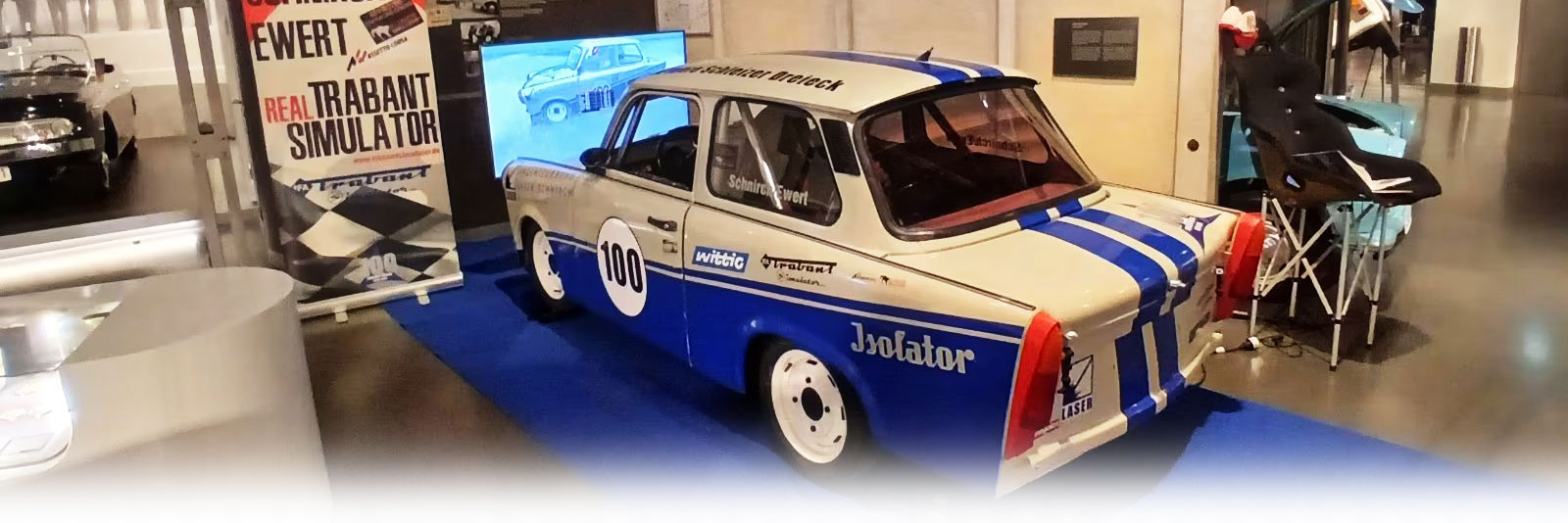 Trabant Fahrsimulator / Rennsimulator zum mieten Mieten Sie einen Trabant Fahrsimulatoren bzw. Rennsimulatoren für Ihren Event